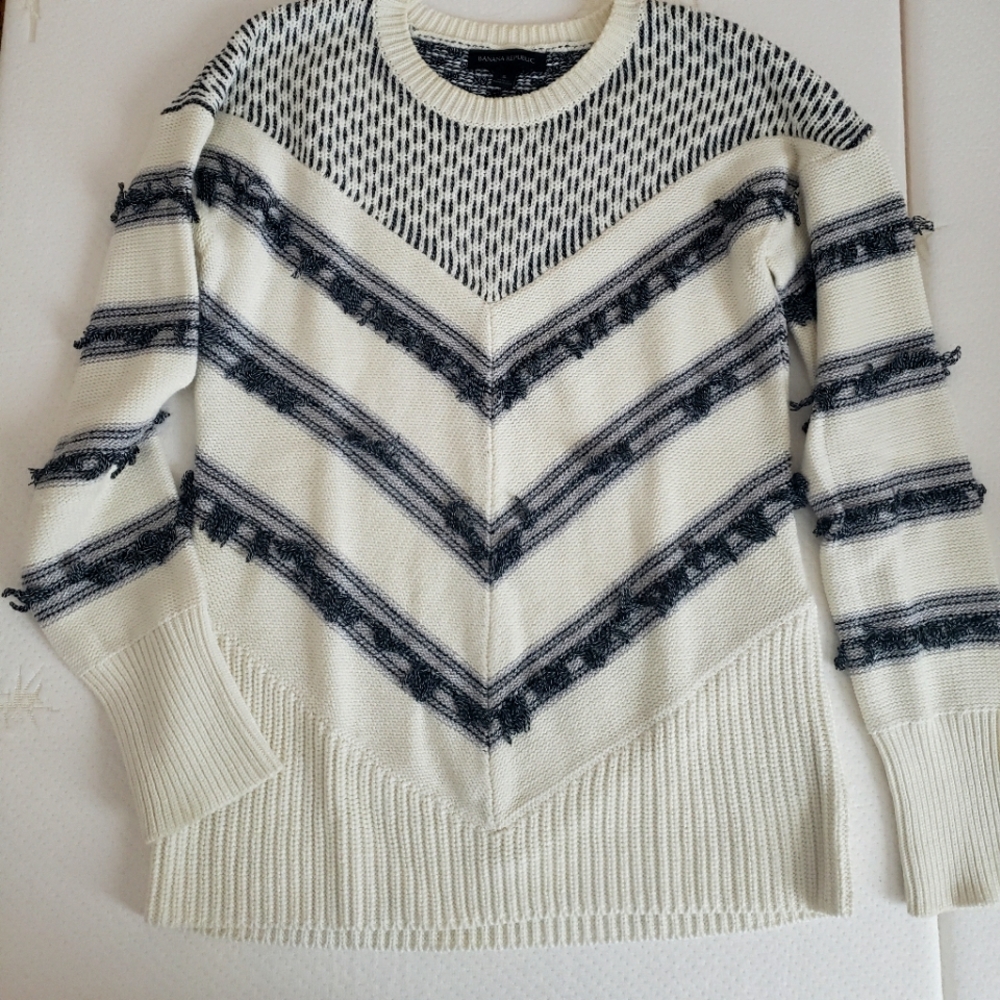 Banana Republic sweater